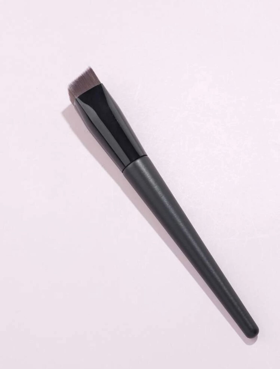 Luxury Foundation Brush - KolorzOnline
