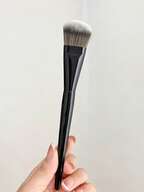 KolorzOnline - Professional Angled Foundation Brush, Dense Soft Bristles, Flawless Full-Coverage Application, Cruelty-Free Synthetic, For Liquid & Cream Makeu
